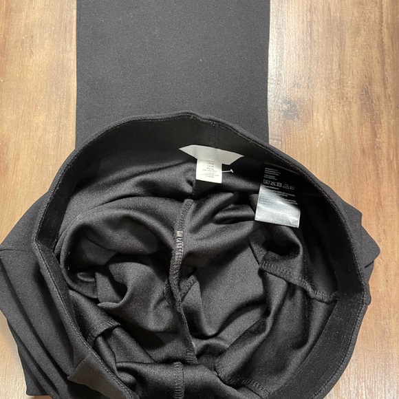 Long black flared pants with slits - Picture 4 of 6